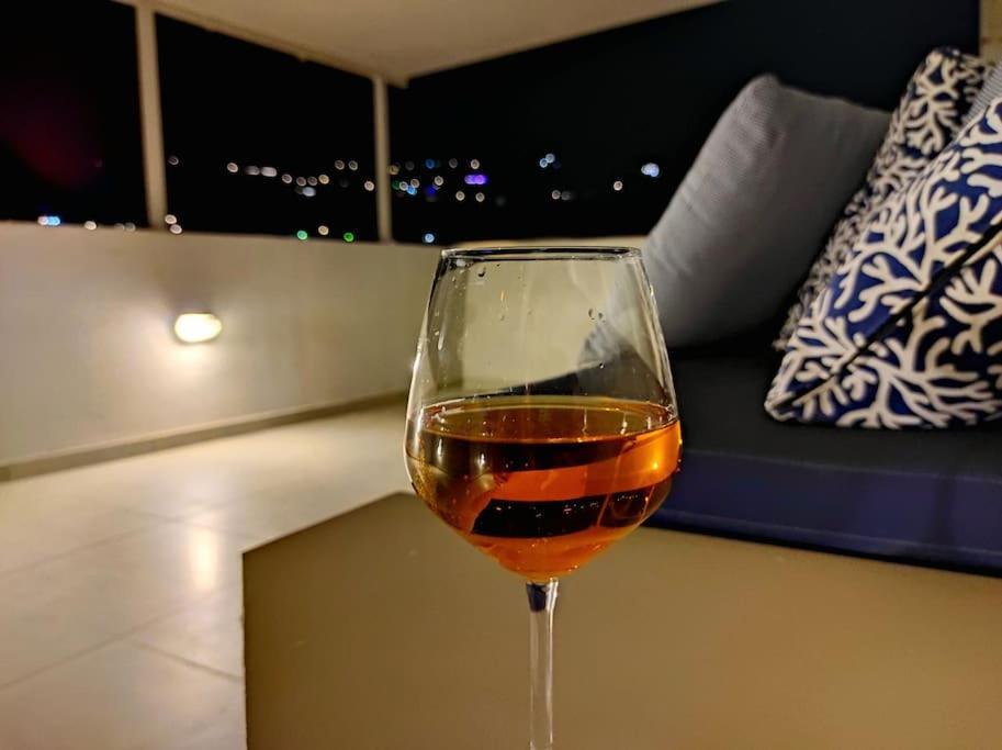 Liberty Roof House Apartman Ermúpoli Kültér fotó